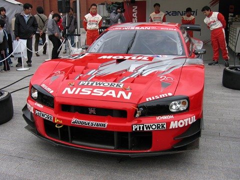 Моторные масла Motul.