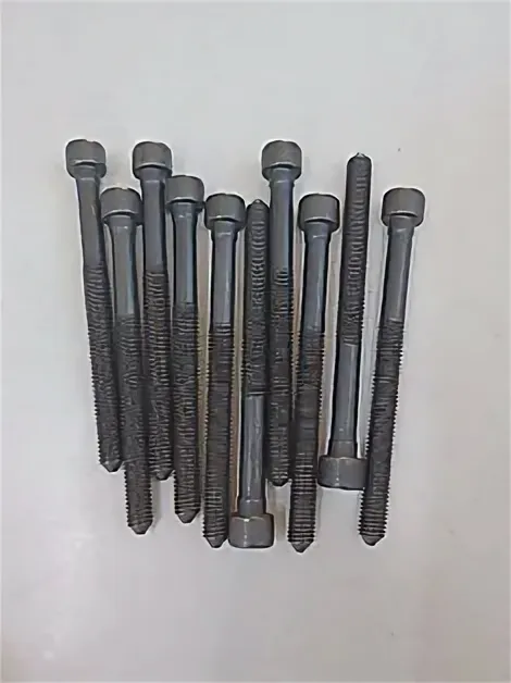 Болт головки блока цилиндров (ГБЦ) для автомобилей арт. 1003011XEC71