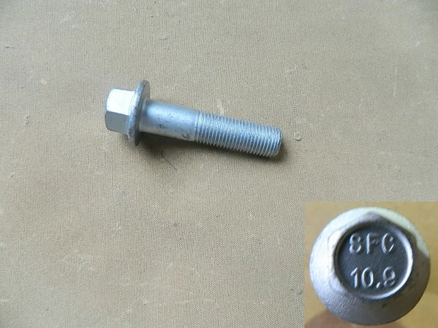 Шестигранный болт арт. Q1840835FDE